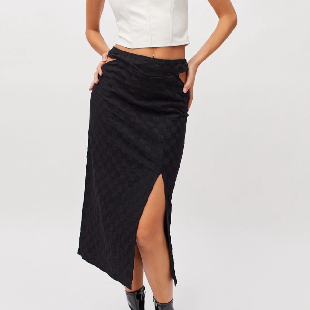 Urban Outfitters Delia V-Strap Knit Midi Skirt